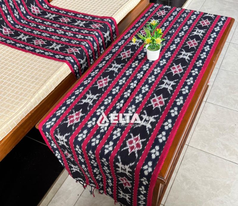 Table Runner